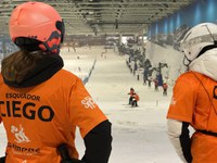 Lucía y Blanca Snozone