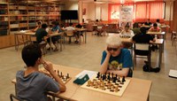SALADEJUEGO.JPG
