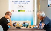 Oscar Saez y Javier Delgado, compitiendo en el Open FEDC de ajedrez de Benidorm